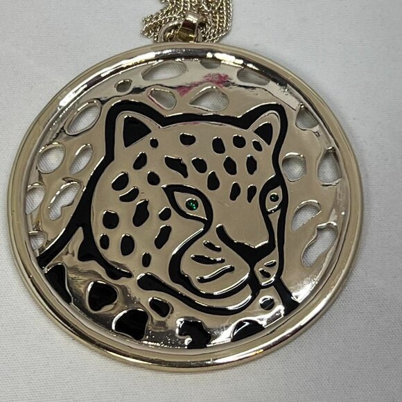 Ballet gold toned necklace with giant leopard pendant. - Picture 3 of 6